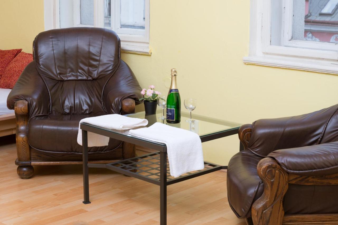 Hotel Praha Club Bed & Breakfast Bagian luar foto