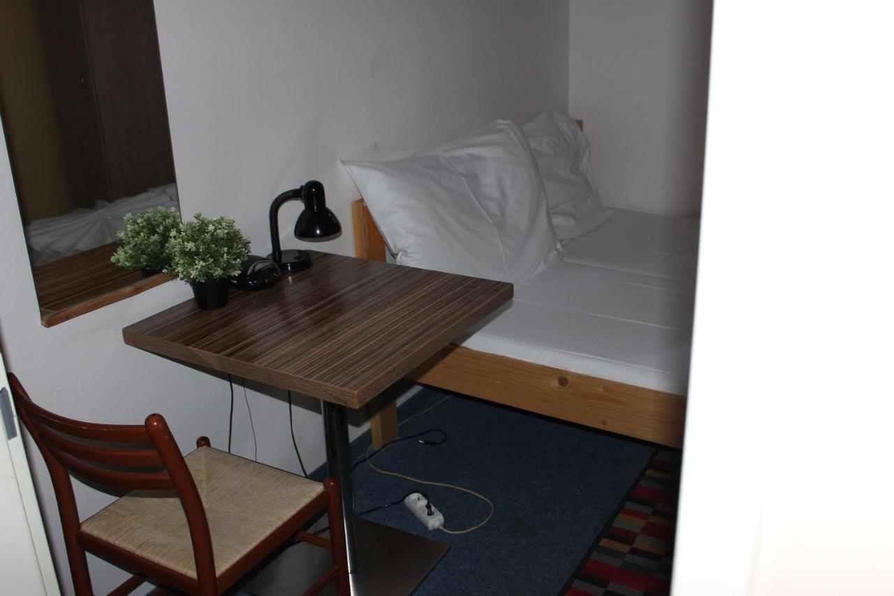 Hotel Praha Club Bed & Breakfast Bagian luar foto